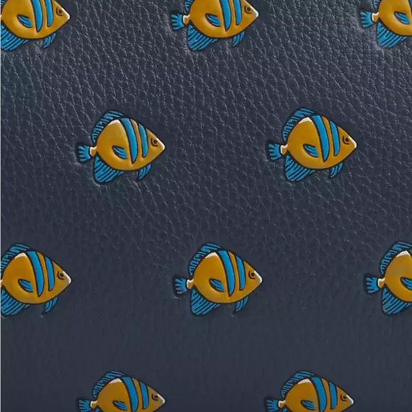 Coach Small Travel Kit With Fish Print NWT - Picture 10 of 14
